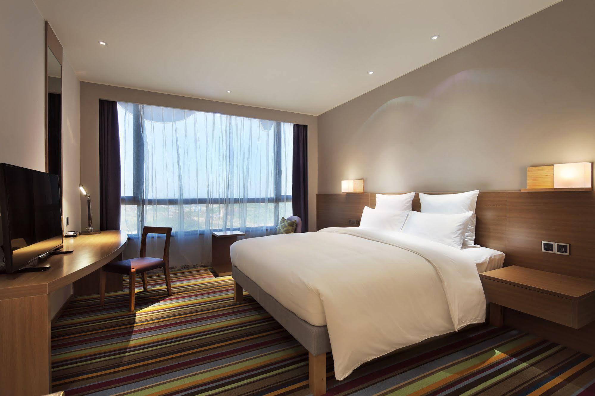 Novotel Nanchang Sunac Экстерьер фото